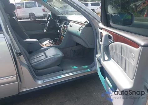 1999 Mercedes-Benz E 430 из США, поврежденный, VIN WDBJF70H2XA766591